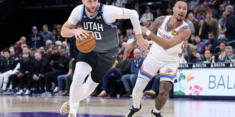 Sjajna partija Nurkića: Šutirao skoro perfektno i dominirao pod košem, Utah savladala Memphis