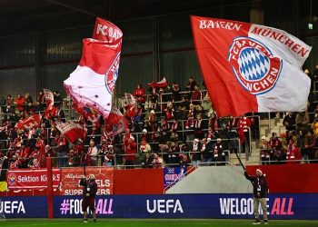 UEFA bez milosti i prema najvećim: Bayern zbog ponašanja navijača dobio 116.000 eura kazne