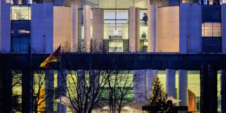 Danas nastavak razgovora zvaničnika Ukrajine i SAD u Berlinu, dolaze i evropski lideri