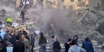 Najmanje devetoro ljudi stradalo u rušenju stambene višespratnice u Tripoliju