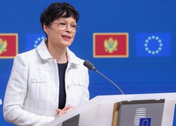 Komesarka Marta Kos u posjeti Crnoj Gori kako bi izrazila podršku putu te zemlje ka pristupanju EU