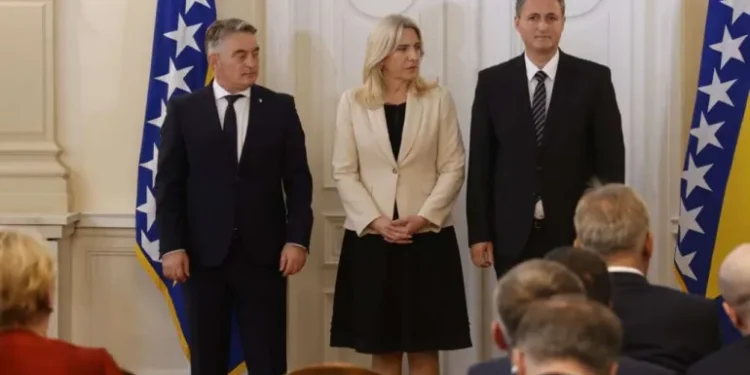 Predsjedništvo BiH boravit će u zvaničnoj posjeti Vatikanu