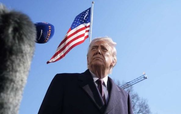 Tramp: Kuba je na ivici kolapsa, SAD bi je mogle preuzeti