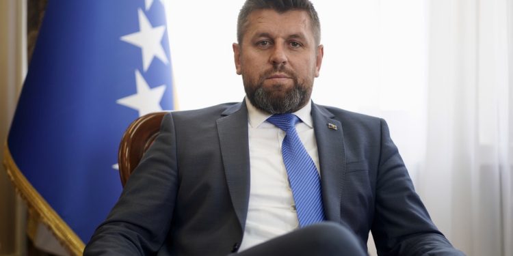 Duraković: Razgovarao sam s američkim republikancima, preziru korumpiranog Blagojevića