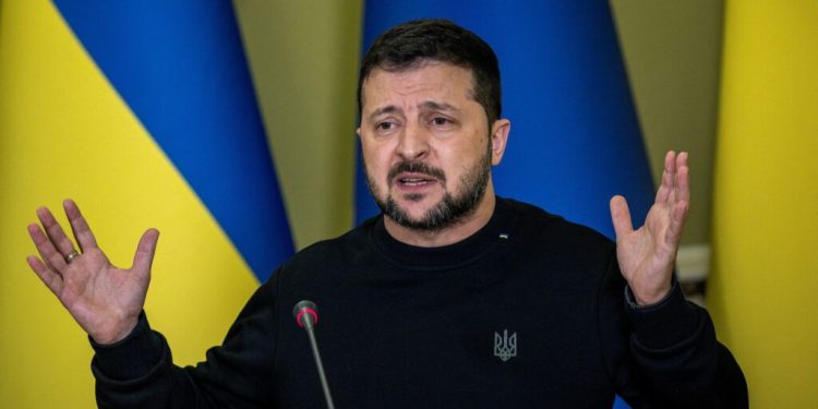 Zelenski optužio Evropljane da ucjenjuju Ukrajinu da dozvoli tranzit ruske nafte