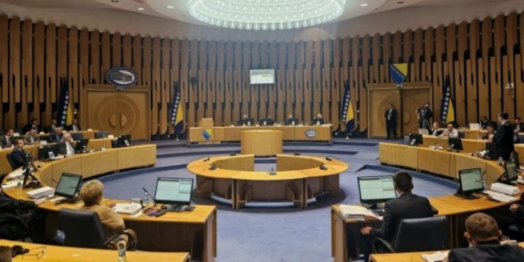 Politička drama: Dom naroda u petak odlučuje o ključnim zakonima i akcizama