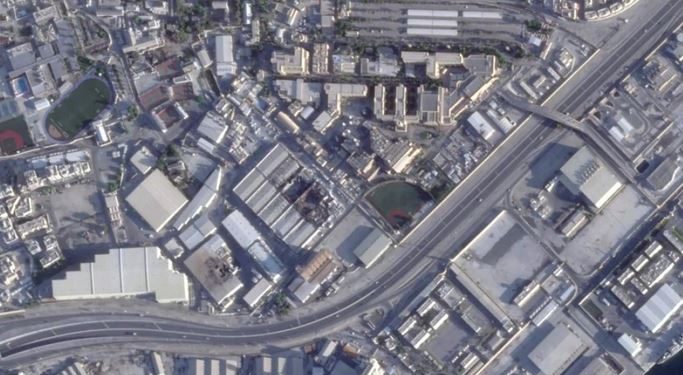 Sirene u Bahreinu, krhotine od napada pale na zgradu u Dubai Marini; četiri osobe povrijeđene na ostrvu Sitra