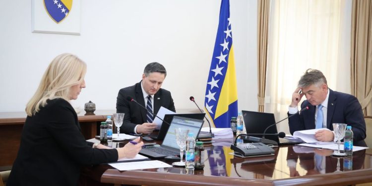 Predsjedništvo usvojilo: Projekt Južne interkonekcije s Hrvatskom može početi