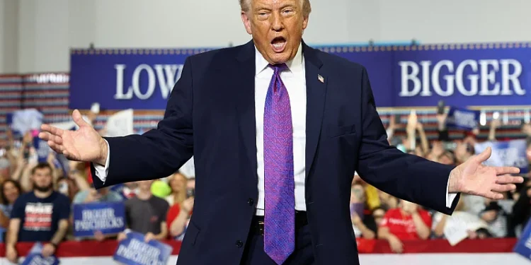 Der Spiegel: Trump uslovio saveznike da će povući američku vojsku iz Evrope ako ne pošalju brodove u Hormuz