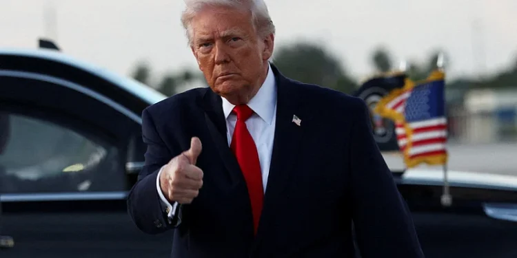 Tramp nastavlja s blokadom Hormuza: Iran može izdržati još nekoliko dana, cijeli sistem će eksplodirati