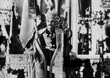 Na današnji dan prije 100 godina krunisan je prvi šah Irana: Tražio je od svijeta da njegovu zemlju više ne zovu Perzija