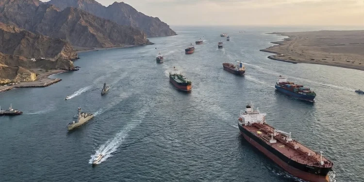 Iran uzvratio: Zaplijenjena dva broda u Hormuzu, objavljen snimak ukrcaja IRGC-a