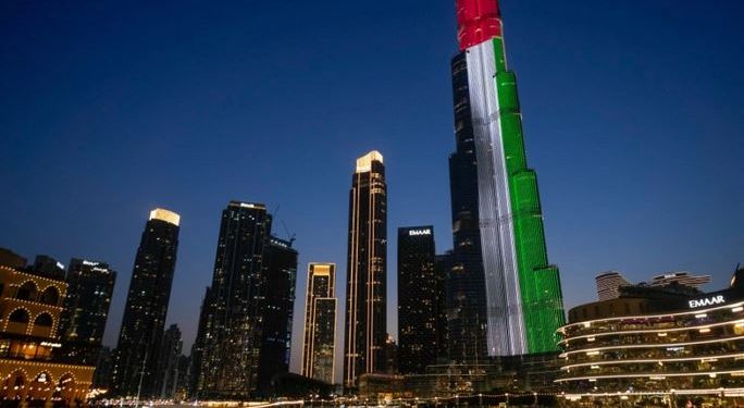 UAE: Protivvazdušna odbrana presreće rakete i dronove iz Irana