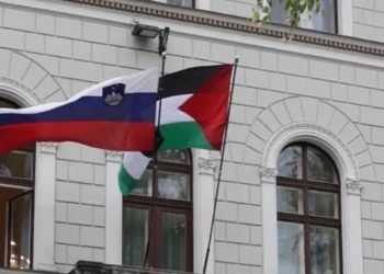 Premijer Slovenije uklonio zastavu Palestine sa zgrade parlamenta, predsjednica je odmah podigla na svoju palatu