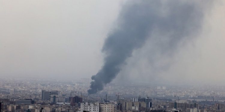 SAD napale Iran nakon rušenja helikoptera. Na meti protuzračna obrana kod Hormuza