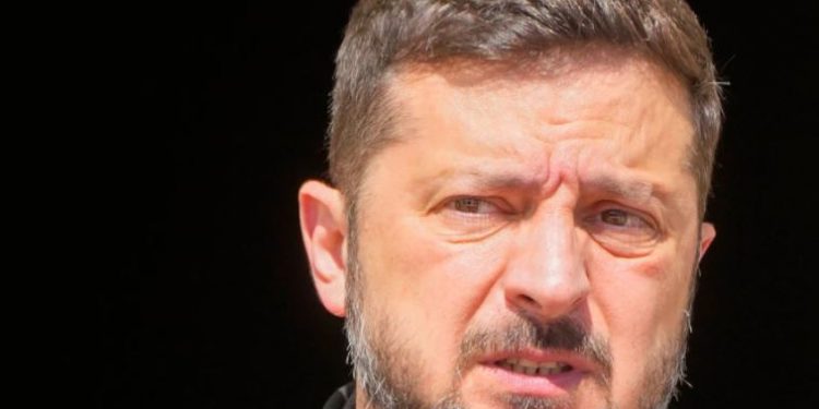 Zelenski: Zbog loših odnosa Fedorova i Sirskog smijenio sam obojicu za dobrobit nacije