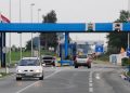 Na graničnim prelazima Izačić i Velika Kladuša pojačan promet vozila na izlazu iz BiH