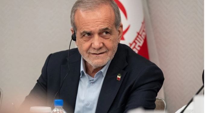 Pezeškijan: Postigli smo sporazum sa Omanom u vezi sa Ormuskim moreuzom