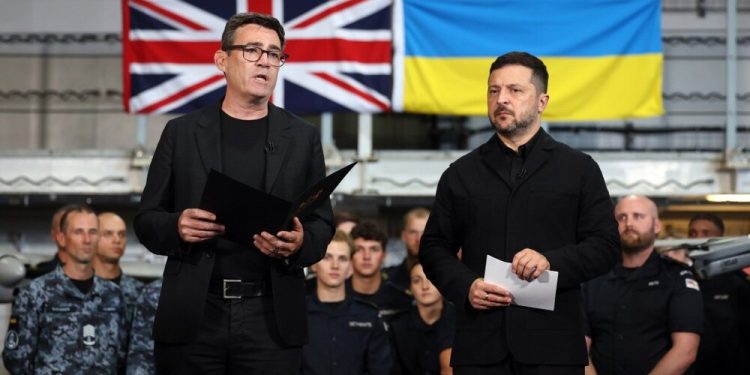 Bernam pozvao “Koaliciju voljnih” da obezbedi više raketa Patriot za Kijev