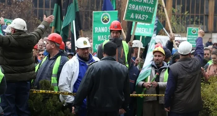 Dok rudari najavljuju masovne proteste u Zenici i Sarajevu, državnim funkcionerima opet rastu plate