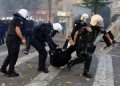 Francuska uoči masovnih protesta: Policiji odobrena upotreba šok-bombi